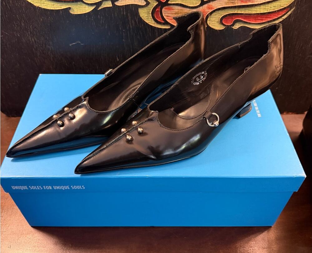 John Fluevog Graceville Hilda Kitten Heel, Size 8.5